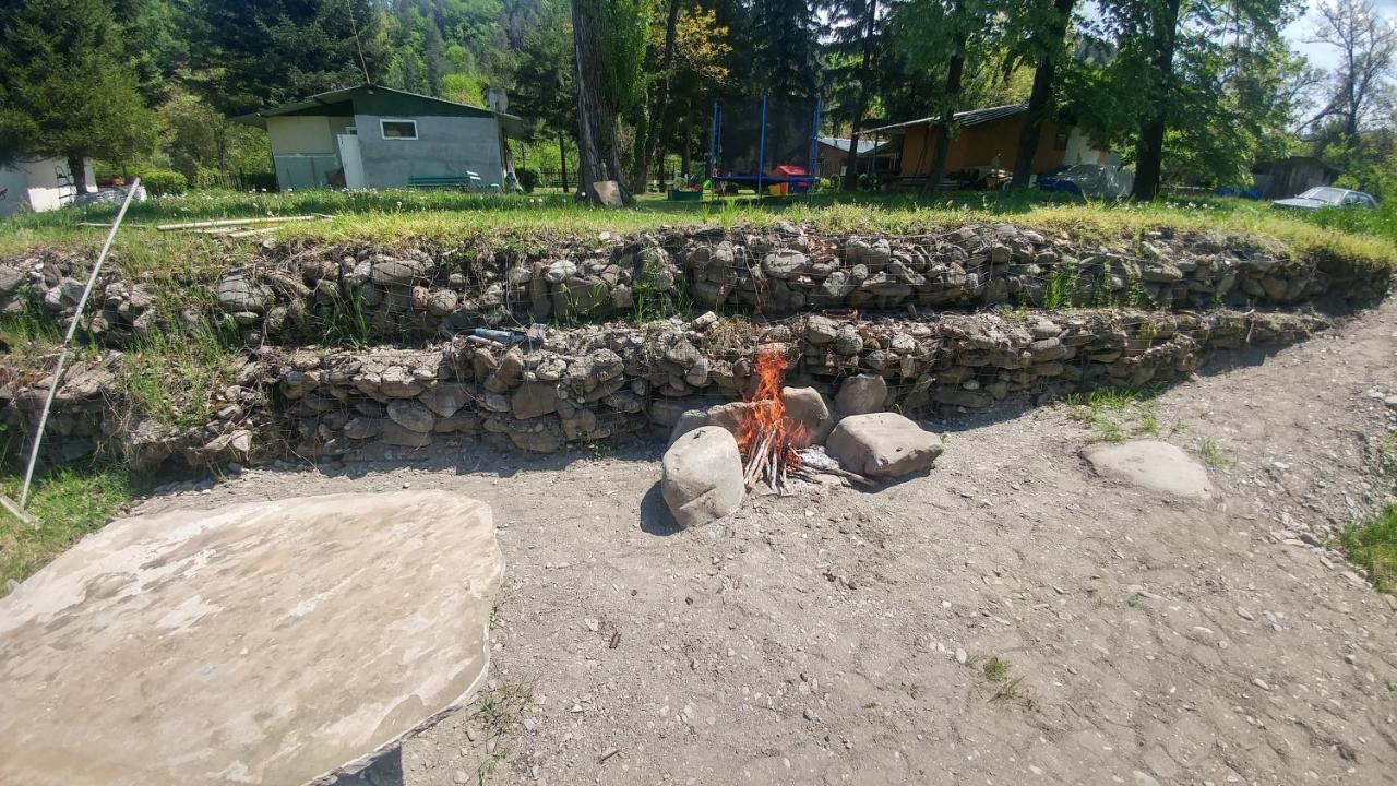 Къща За Гости Дъга Cherni Osum エクステリア 写真